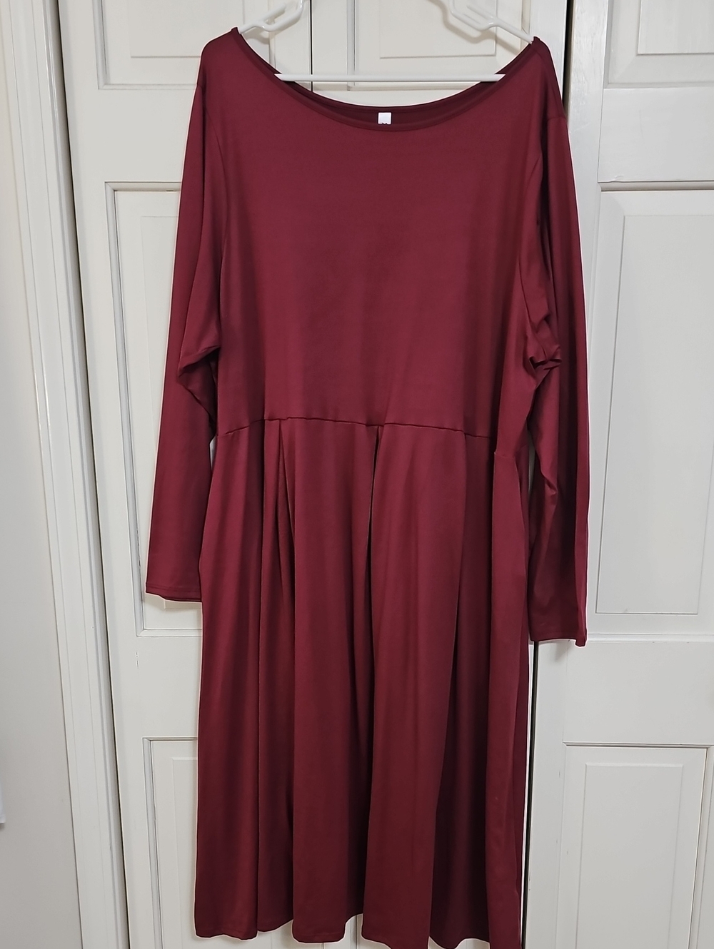 Long Sleeve Burgundy Midi Dress with Gathered Skirt